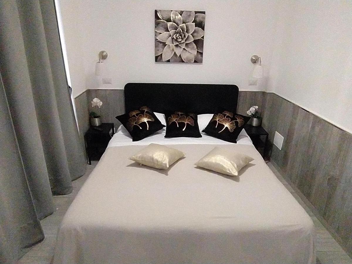 Apartment Marifra Garden Taormina Dış mekan fotoğraf