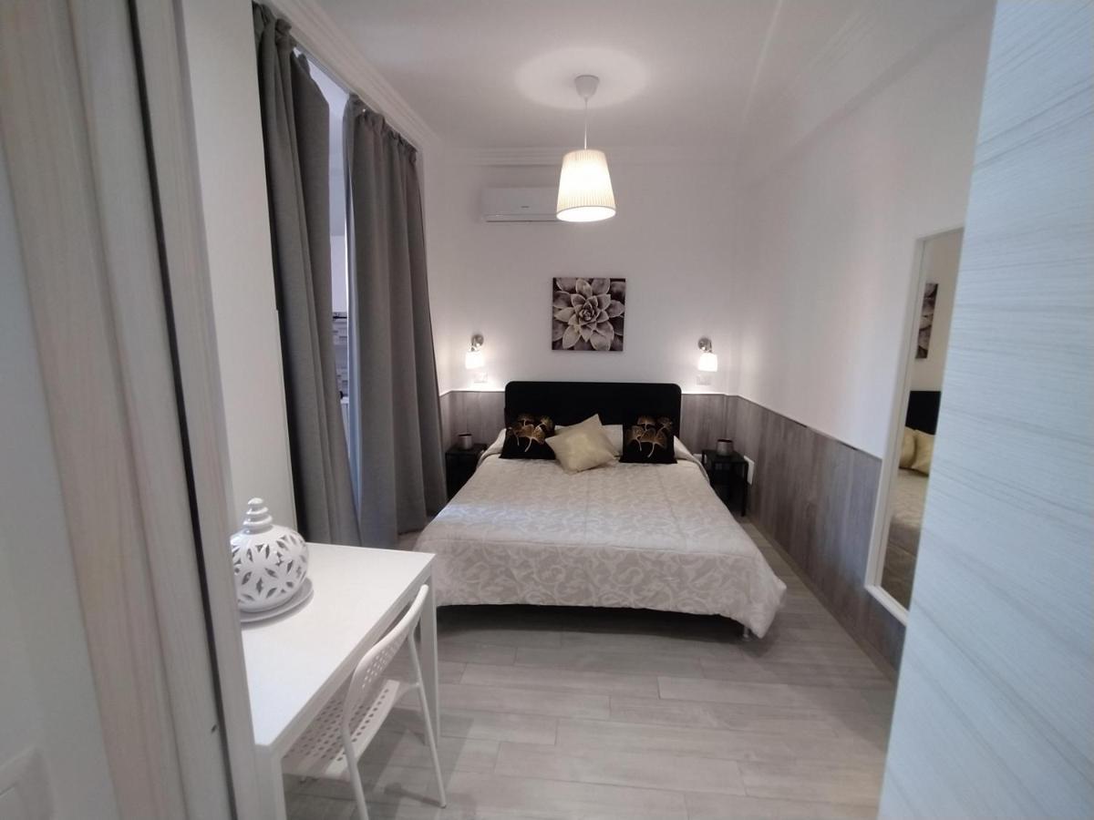 Apartment Marifra Garden Taormina Dış mekan fotoğraf