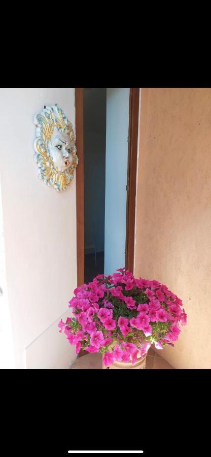 Apartment Marifra Garden Taormina Dış mekan fotoğraf