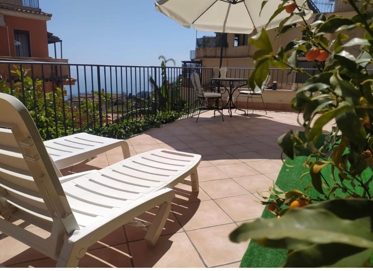 Apartment Marifra Garden Taormina Dış mekan fotoğraf