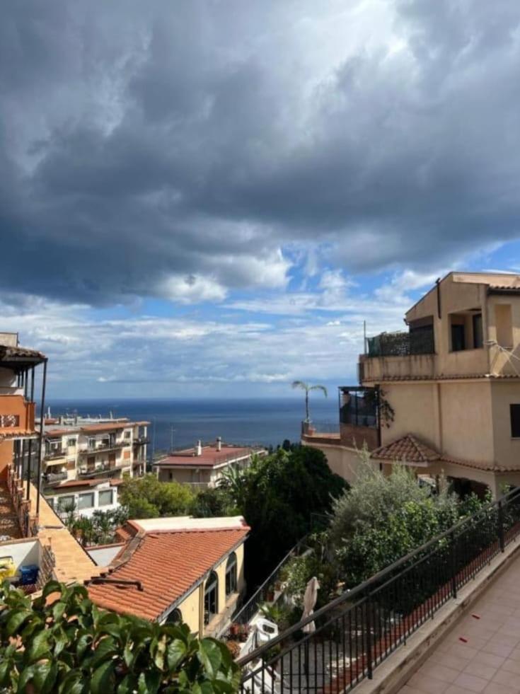 Apartment Marifra Garden Taormina Dış mekan fotoğraf